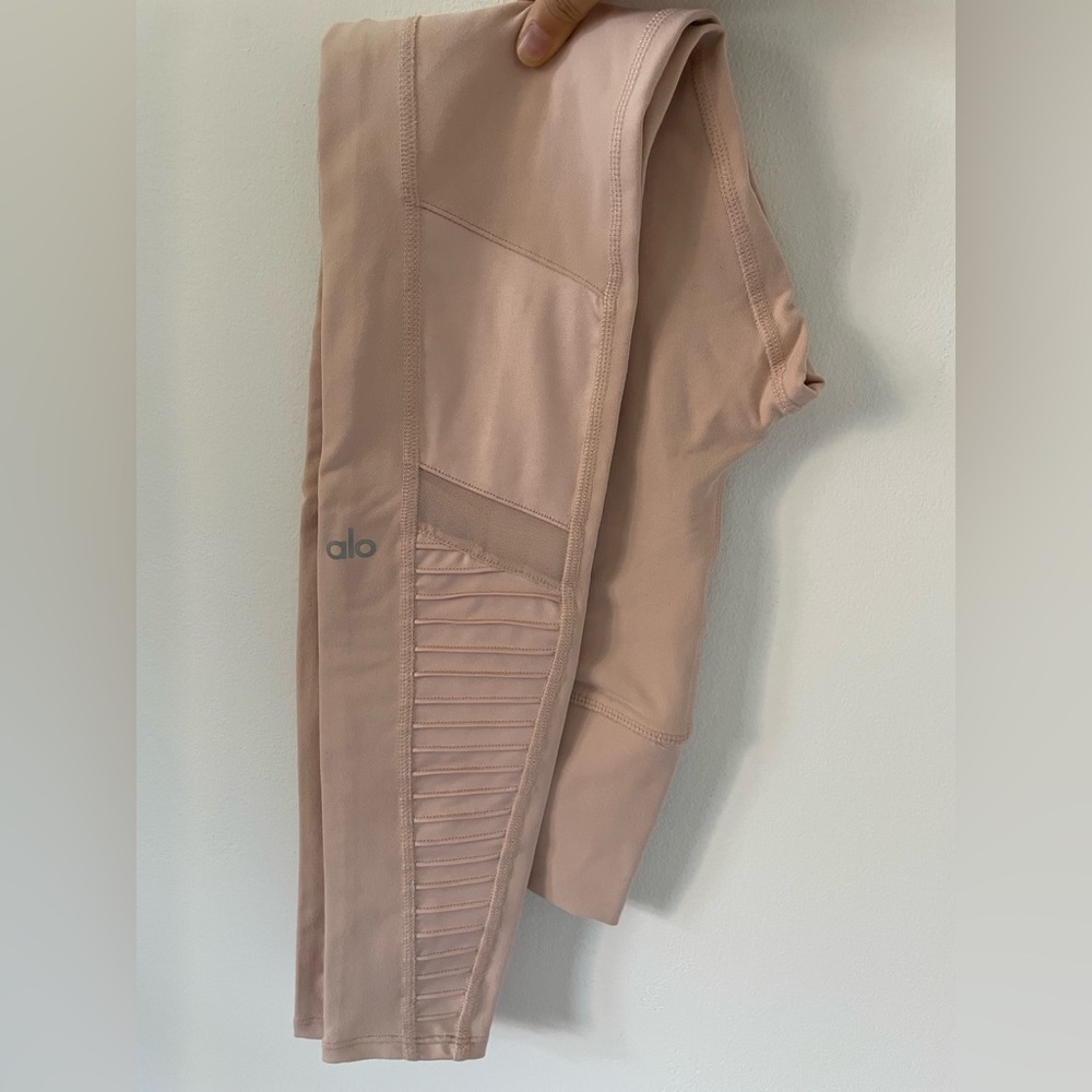 Alo Moto Pink Leggings